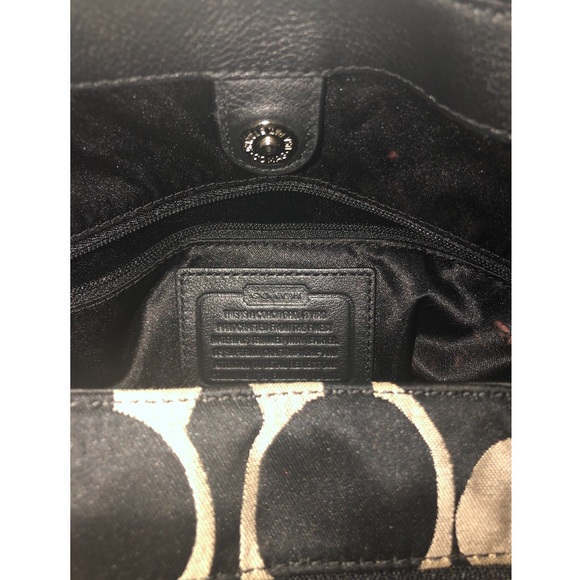 Coach Handbag 👜 - Picture 6 of 8